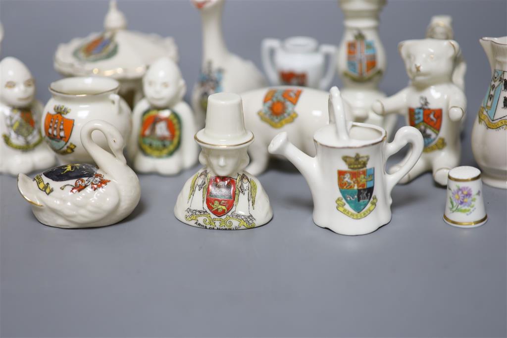 A small collection of crested china